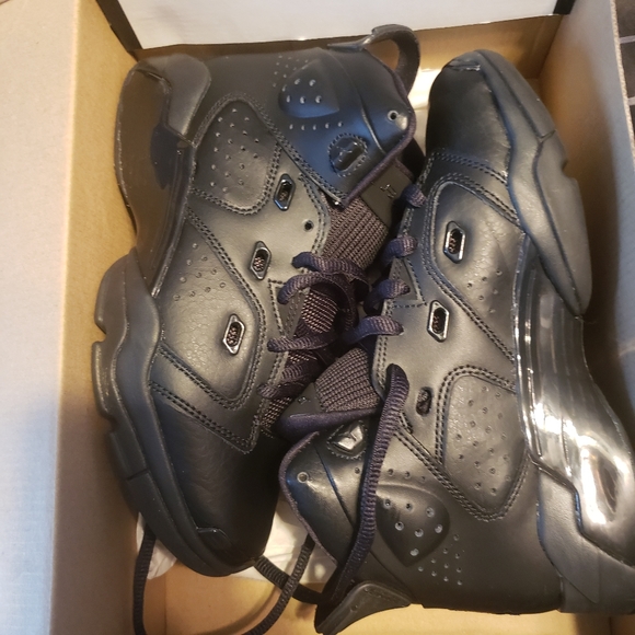 Black Jordan 6-17-23 BG BTS Sneakers - Picture 5 of 5